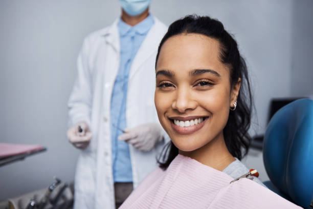 Best Emergency Dental Care  in Vista Santa Rosa, CA